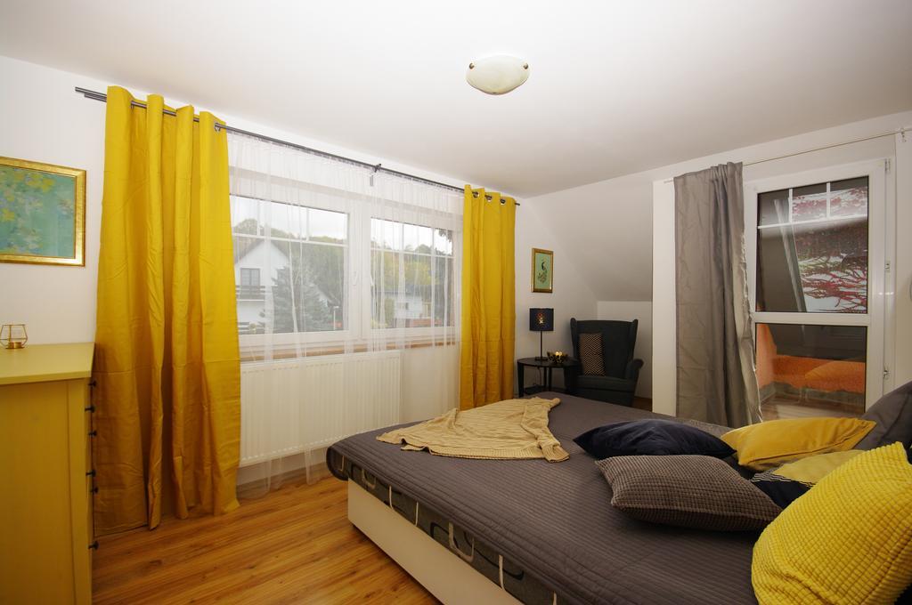 Cozy Gardens Apartments In Prag Exterior foto